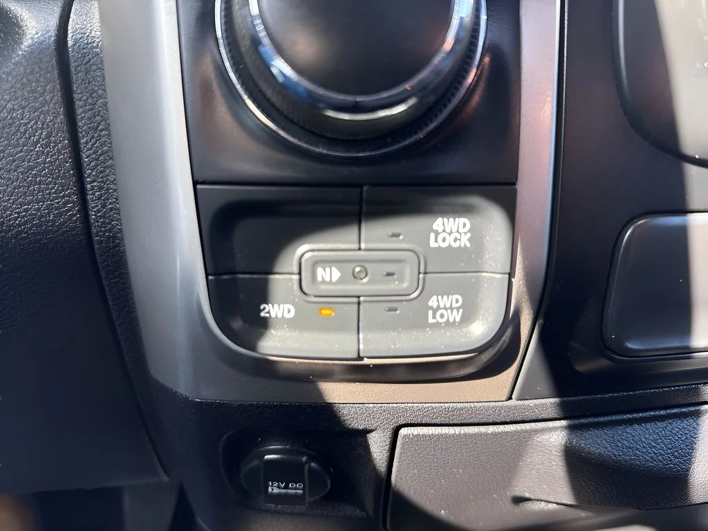 Used 2017 White Ram SLT image 18