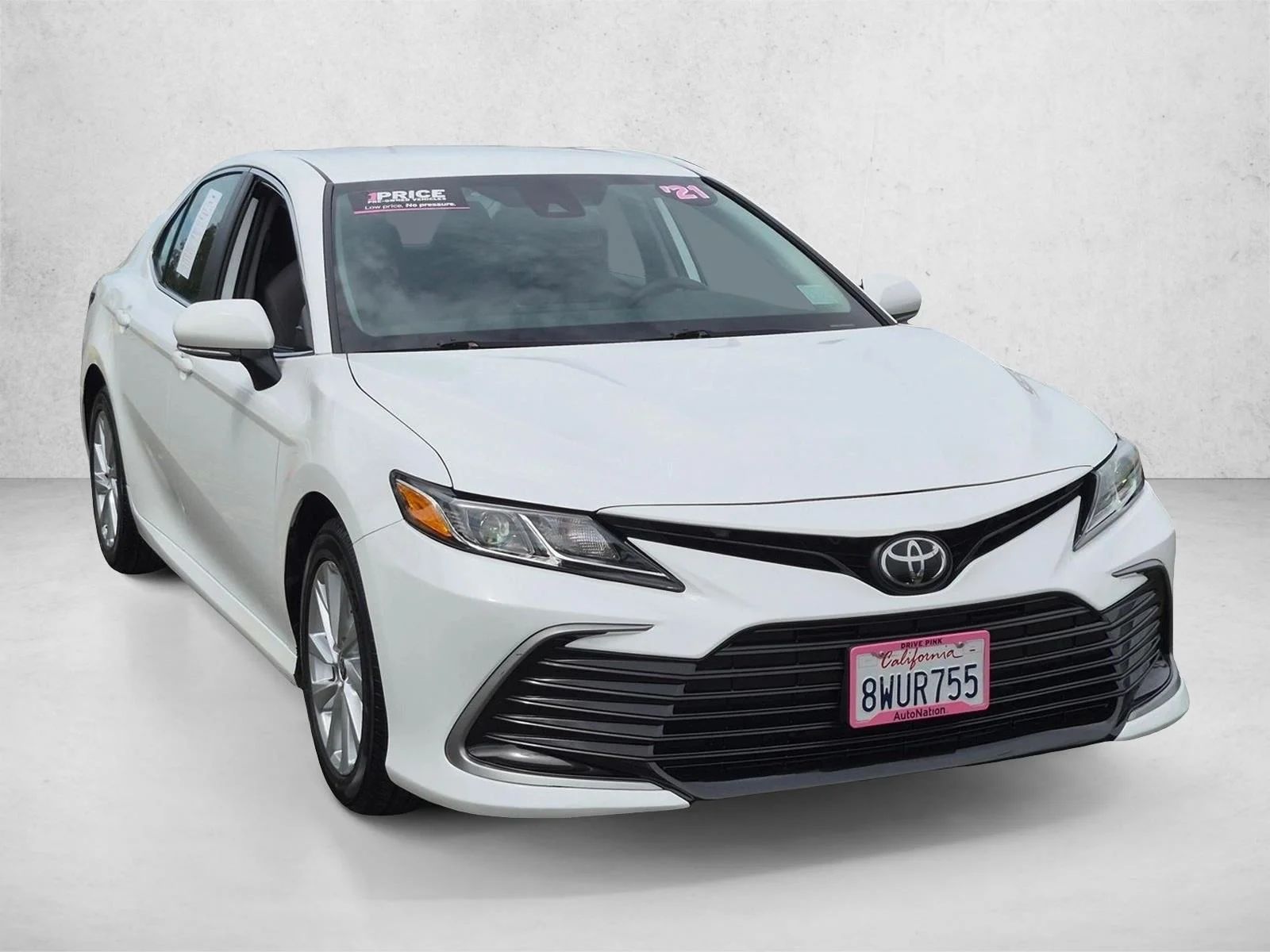 Used 2021 Super White Toyota LE image 3
