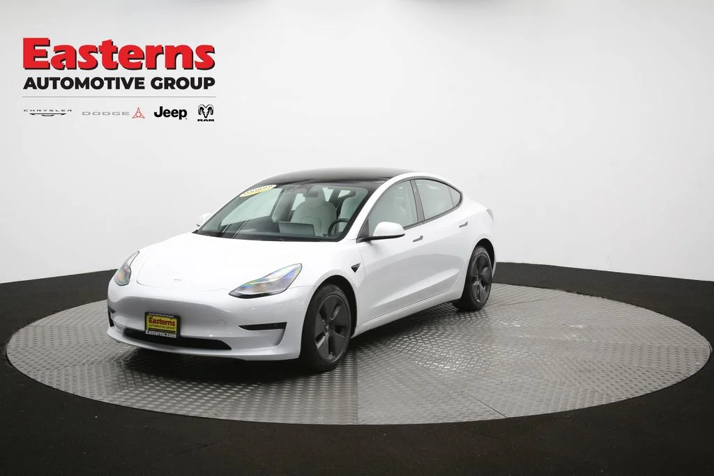 Used 2023 White Tesla Base image 51