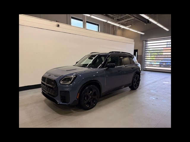 2027 MINI COUNTRYMAN ICONIC