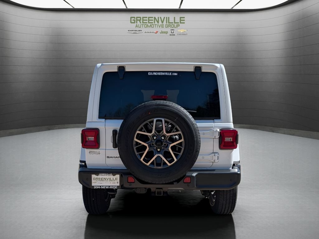 New 2026 Bright White Clear-Coat Exterior Paint Jeep Sahara image 6