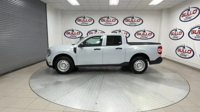 New 2026 Space White Metallic Ford XL image 7