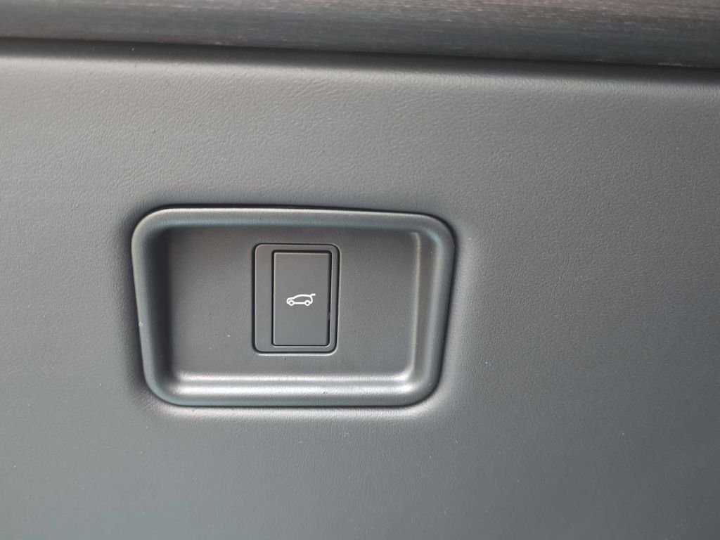 2025 Land Rover Range Rover SE - Photo 28