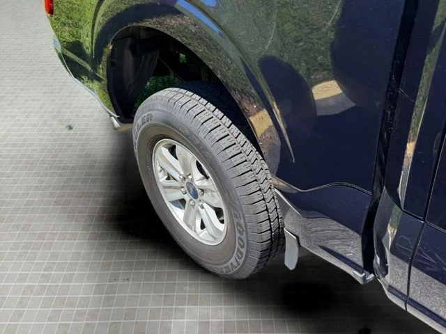 Used 2022 Blue Ford XLT image 15