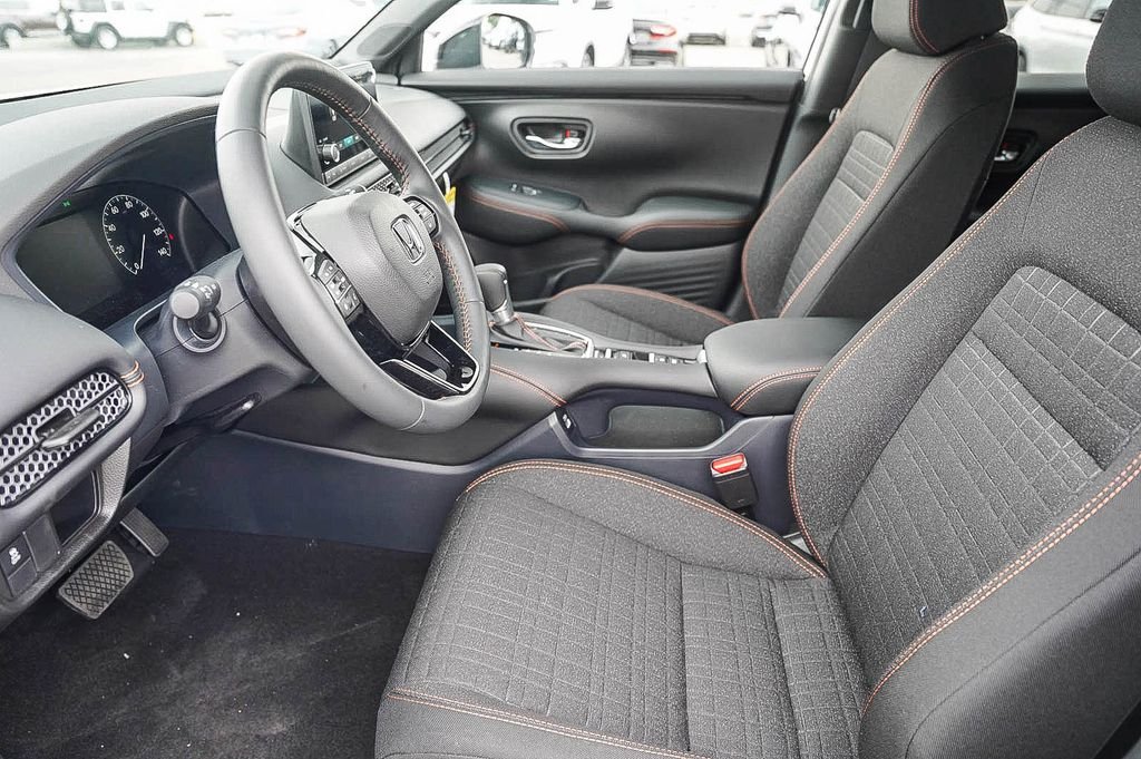 2025 Honda HR-V Sport - Photo 20