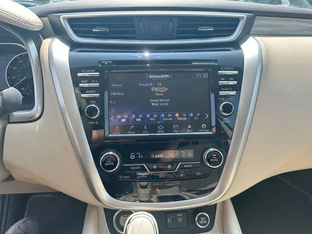 Used 2018 Black Nissan SL image 15