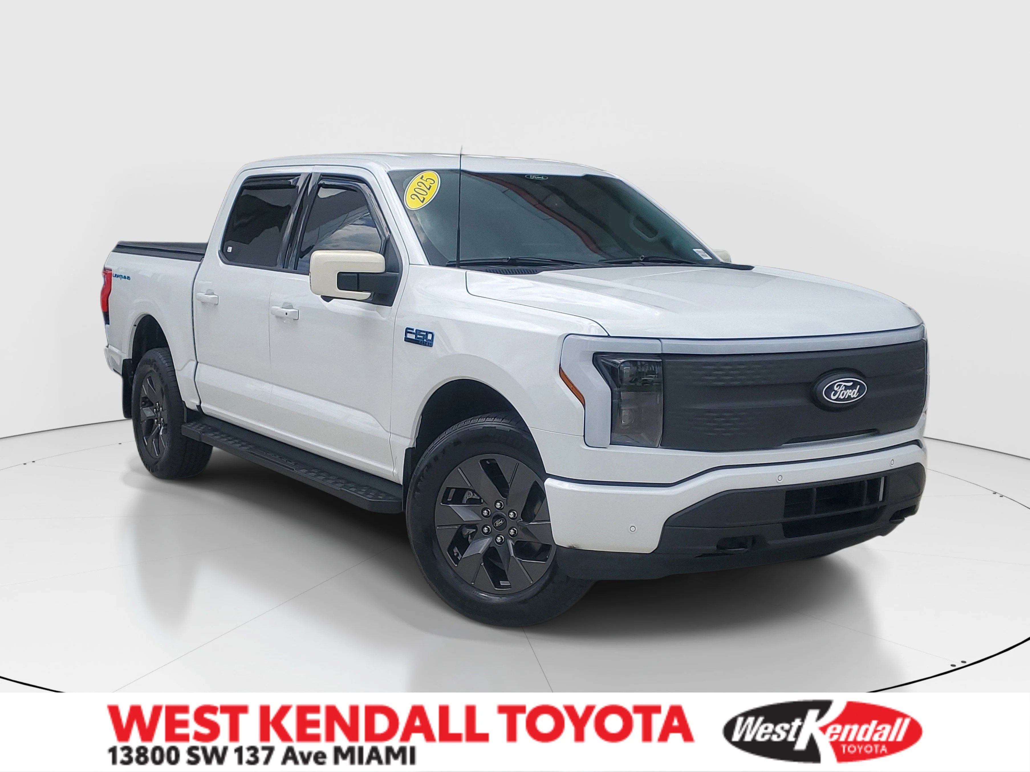 2025 Ford F-150 Lightning