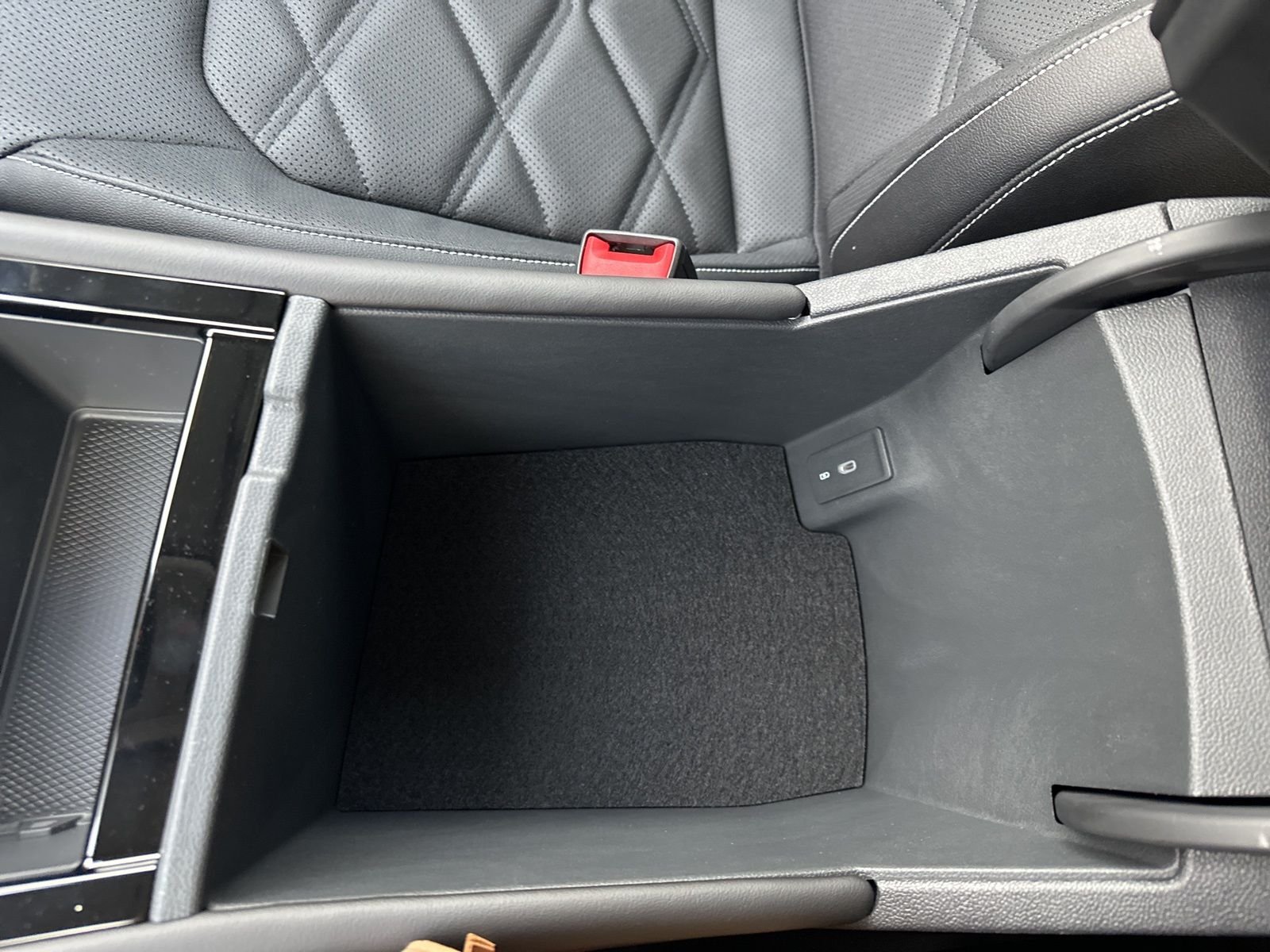 2026 Volkswagen Atlas SE w/Tech - Photo 27