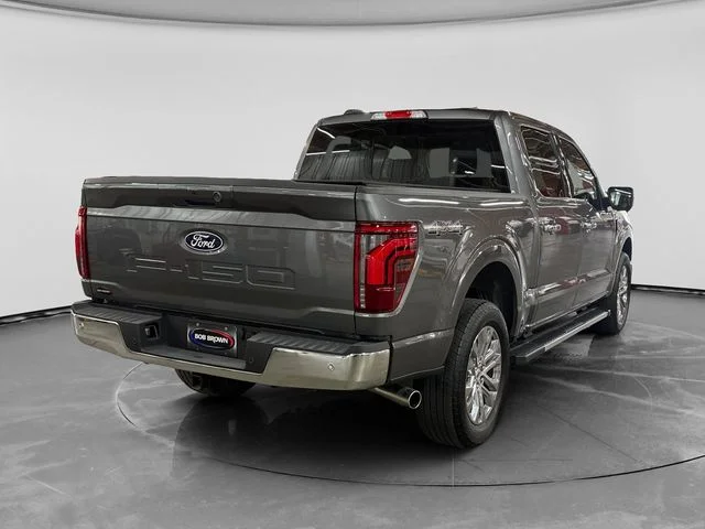 Used 2025 Gray Ford Lariat image 3