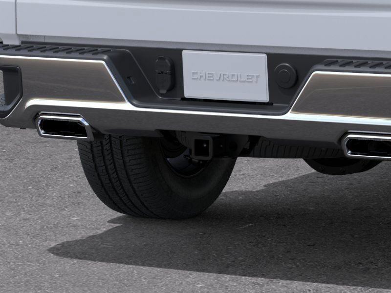 New 2026 Summit White Chevrolet LT image 15