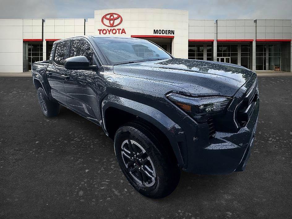 Certified Used 2025 Underground Toyota SR image 10