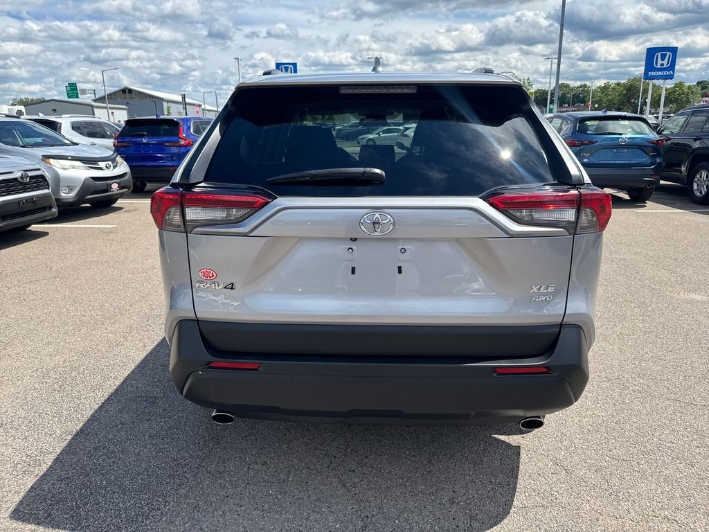 Certified Used 2025 Silver Toyota XLE image 6