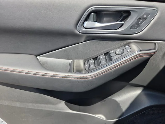 New 2026 Boulder Gray Pearl Nissan Rock Creek® image 22