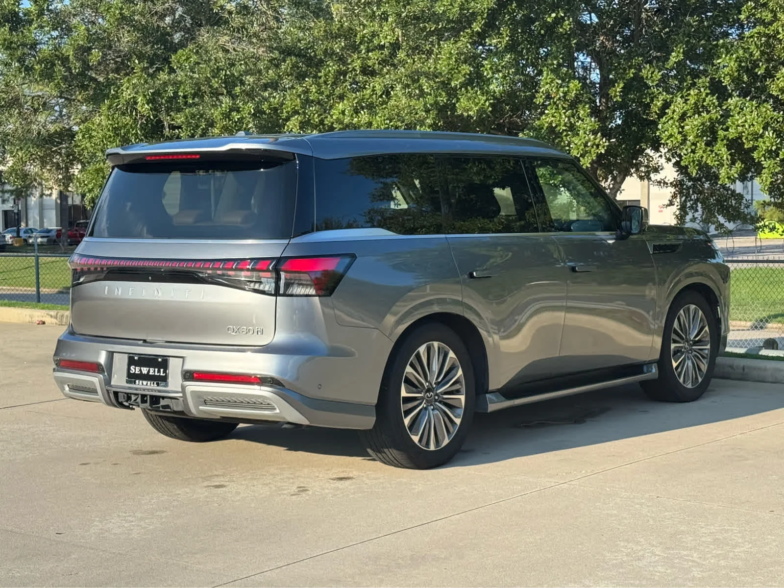 Certified Used 2025 Dynamic Metal INFINITI SENSORY image 5