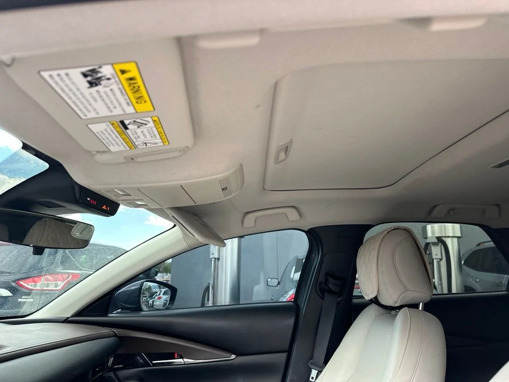 Used 2021 Gray Mazda Premium image 15