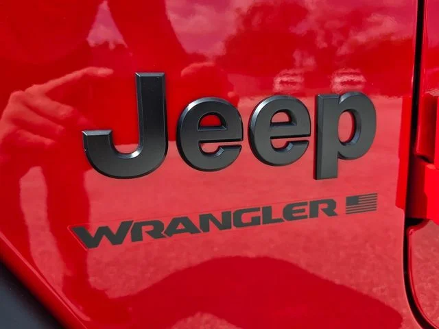 New 2026 Firecracker Red Clear-Coat Exterior Paint Jeep Sport S image 11