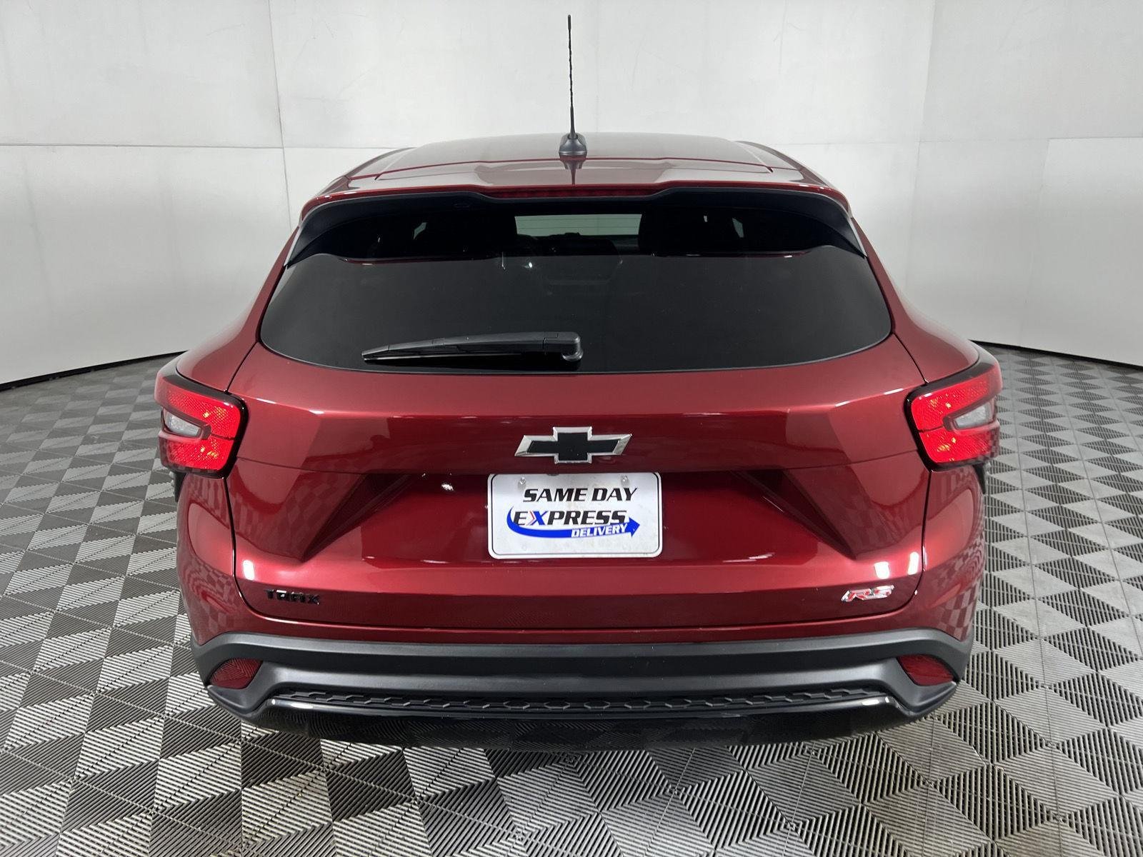 Used 2024 Crimson Chevrolet 1RS image 38