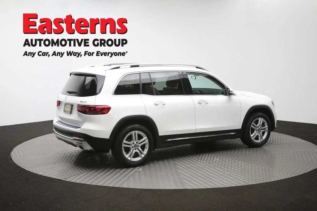 Used 2021 White Mercedes-Benz GLB 250 image 46
