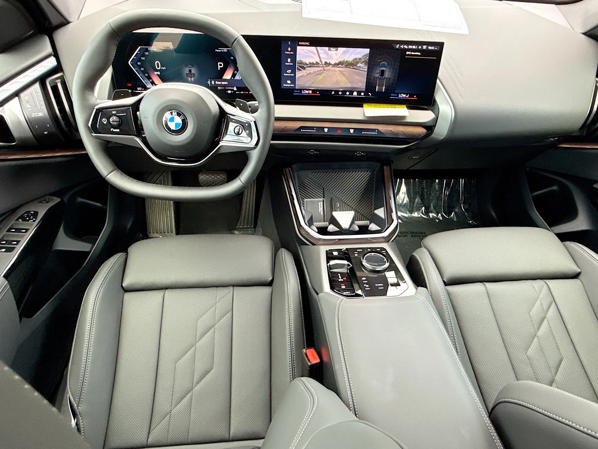 New 2026 Arctic Race Blue metallic BMW 30 xDrive image 15
