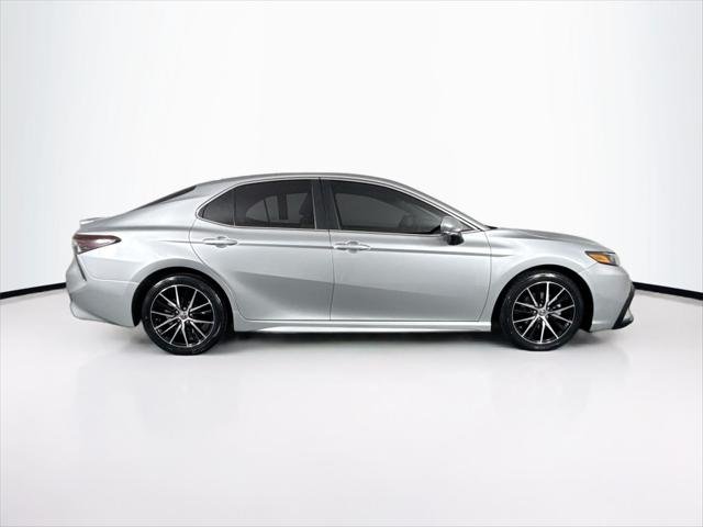 Certified Used 2021 CELESTIAL SILVER Toyota  image 9