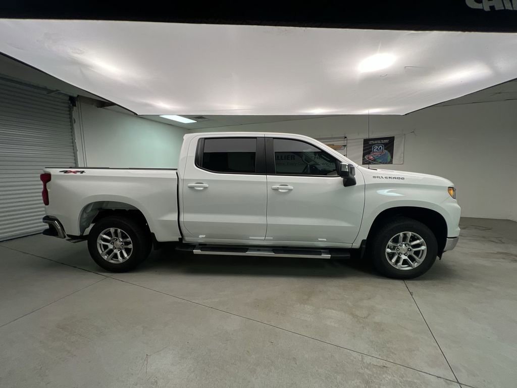 2026 Chevrolet Silverado 1500 LT - Photo 9