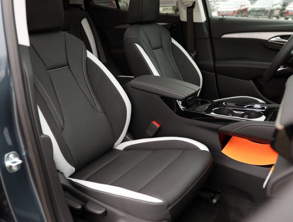 2026 Buick Envision Sport Touring - Photo 37