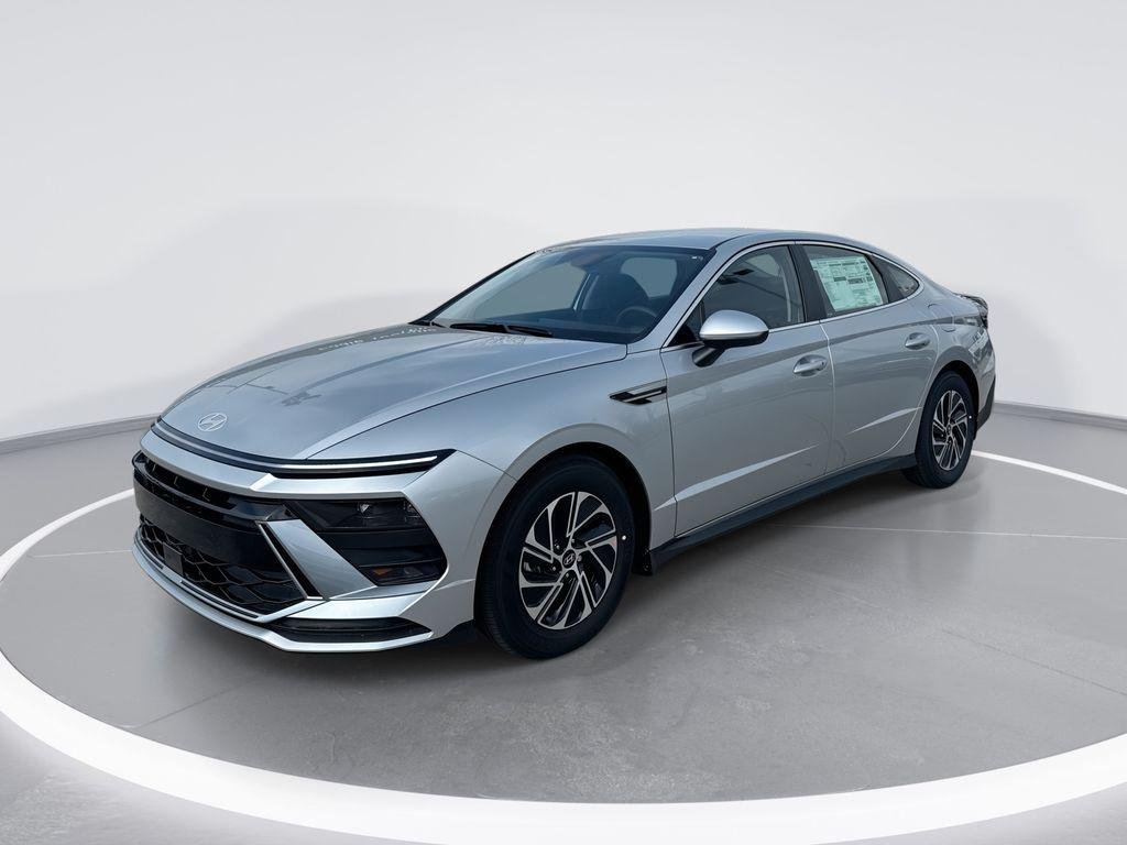 2026 Hyundai Sonata Hybrid