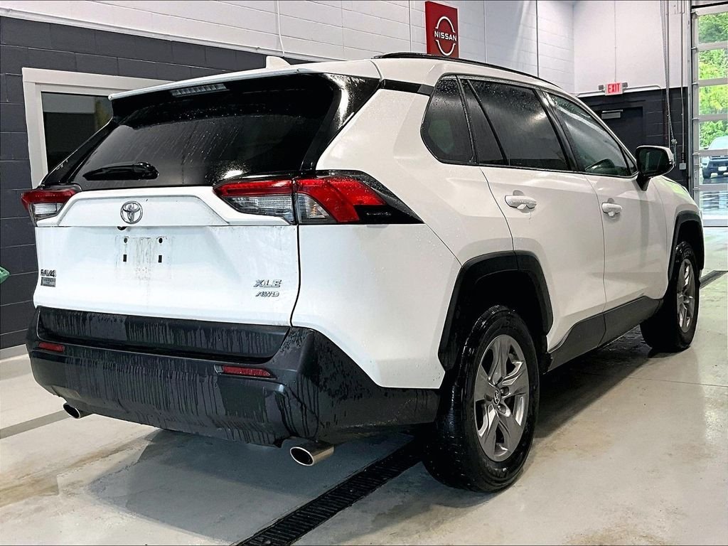 Used 2024 White Toyota XLE image 4