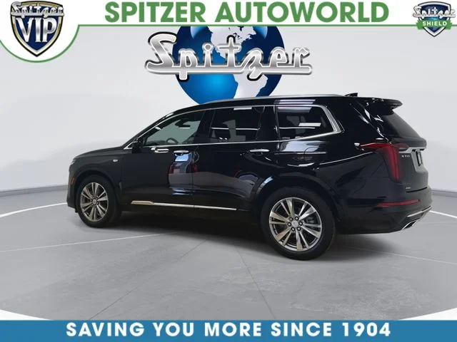 Used 2024  Cadillac Premium Luxury image 8