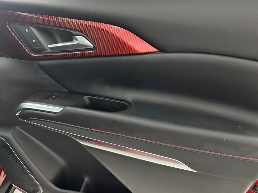 Used 2025 Red Chevrolet Z71 image 15