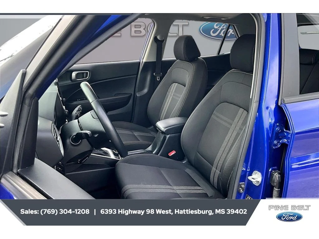 Used 2023 Intense Blue Hyundai SEL image 18