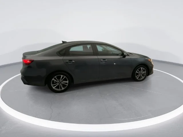 Used 2023 Gray Kia LXS image 8