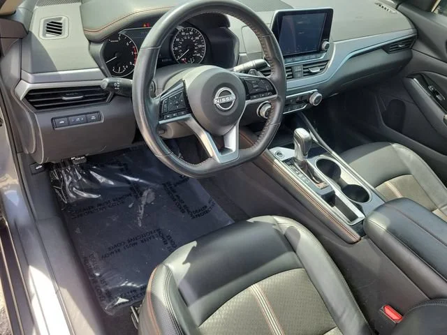 Used 2024 Gray Nissan 2.5 SR image 18