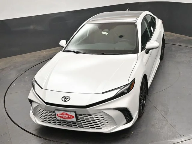New 2026 Wind Chill Pearl <sup>1</sup> Toyota  XSE image 27