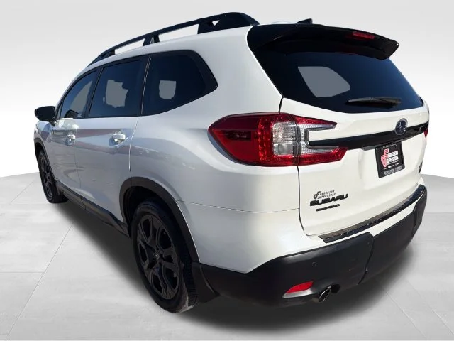 Certified Used 2025 White Subaru Onyx Edition Touring image 5