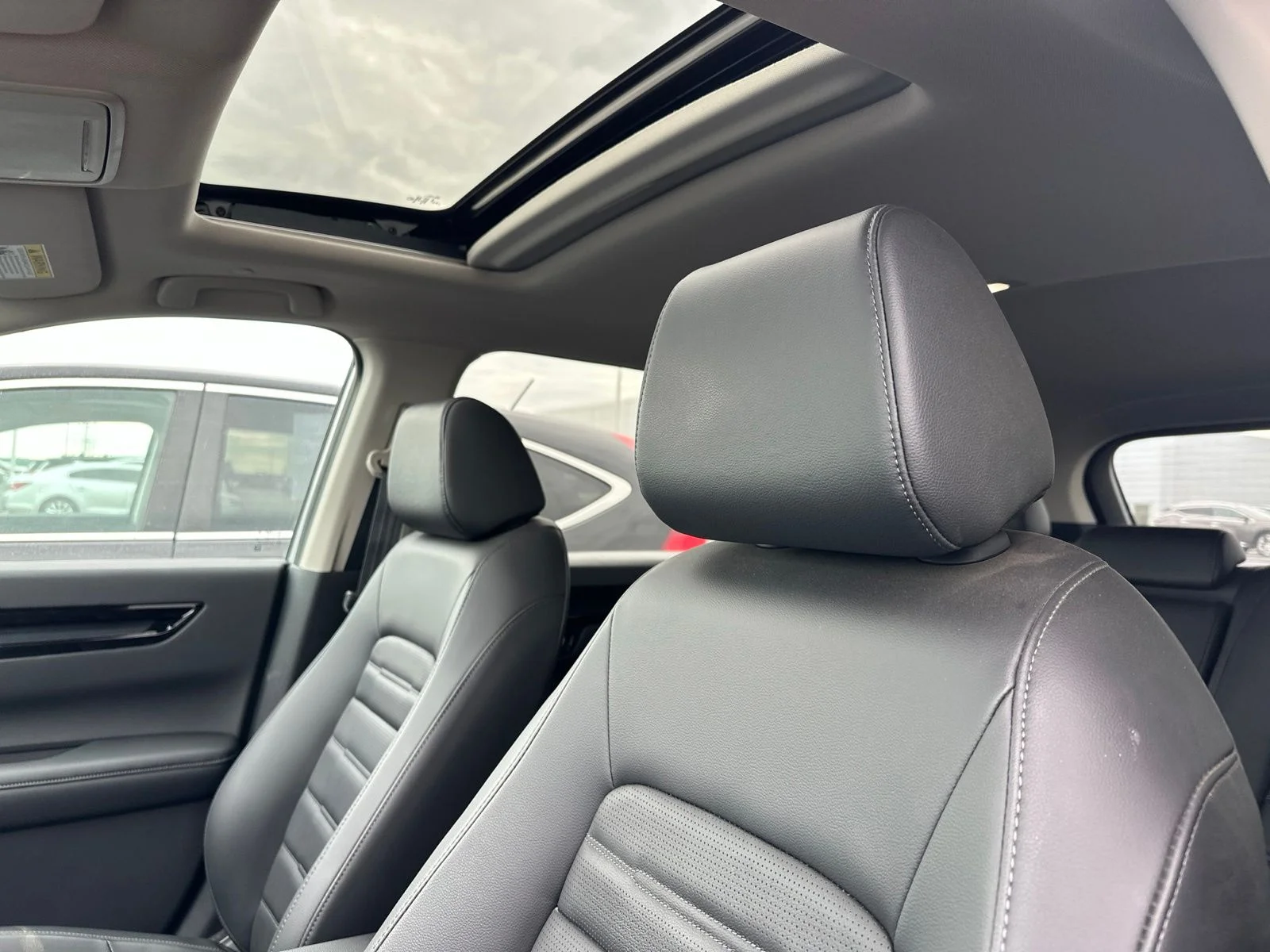 Certified Used 2024 Silver Honda EX-L image 5