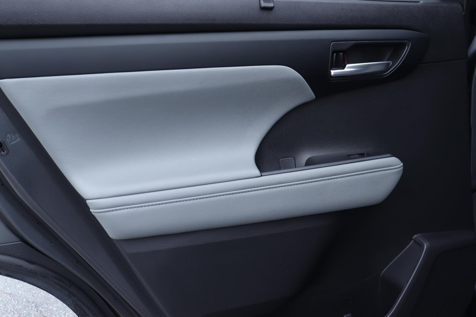 Used 2023 Magnetic Gray Metallic Toyota XLE image 11