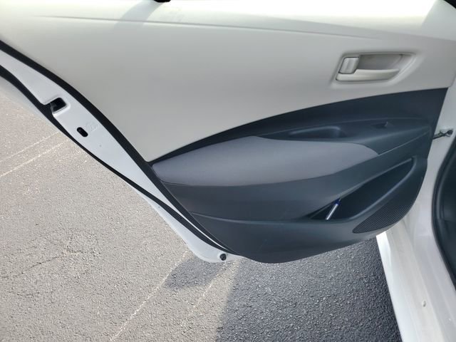 Used 2023 White Toyota LE image 13