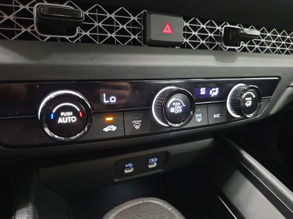 Used 2023 White Honda LX image 22