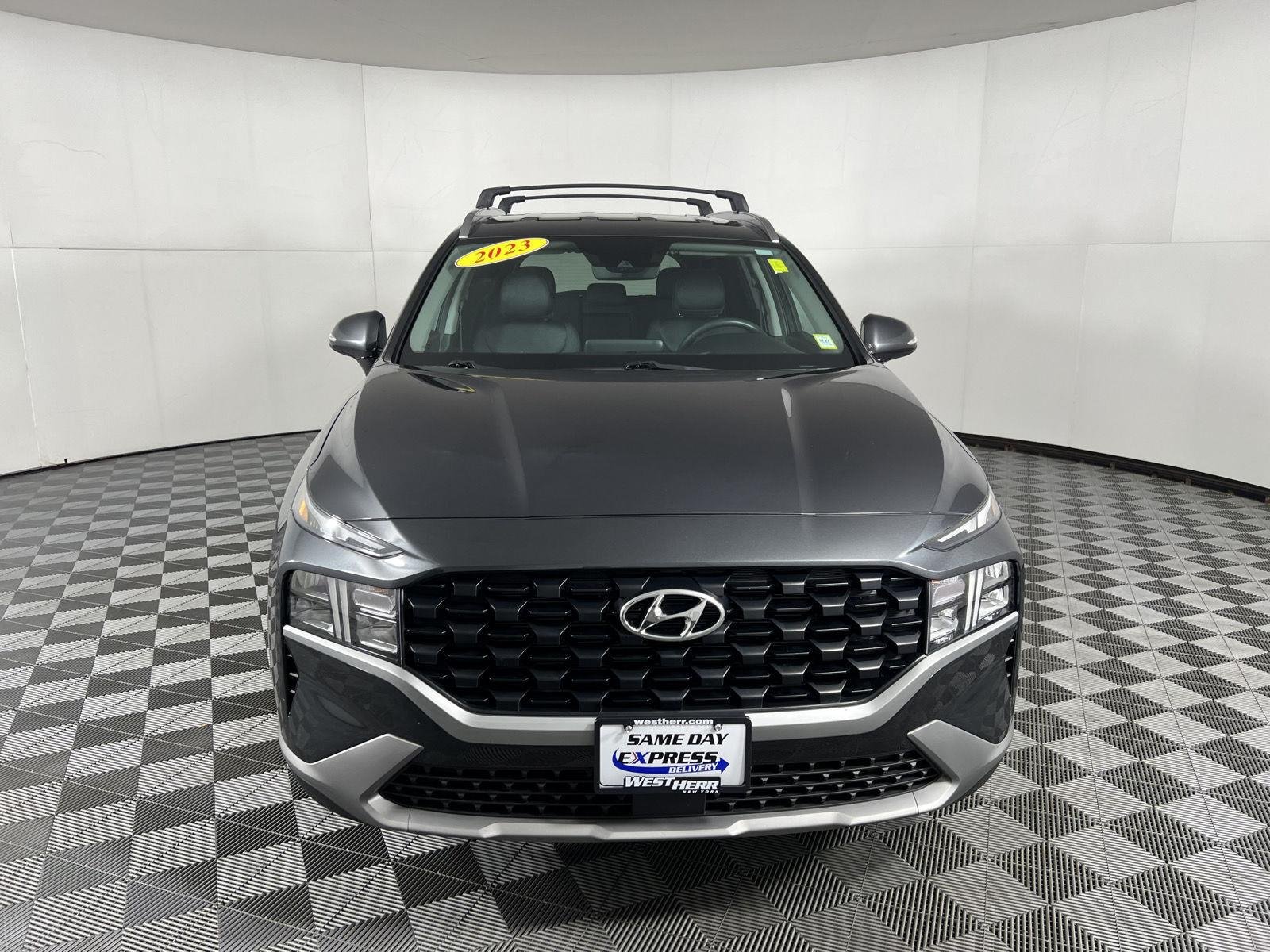 Used 2023 Portofino Gray Hyundai SEL image 13