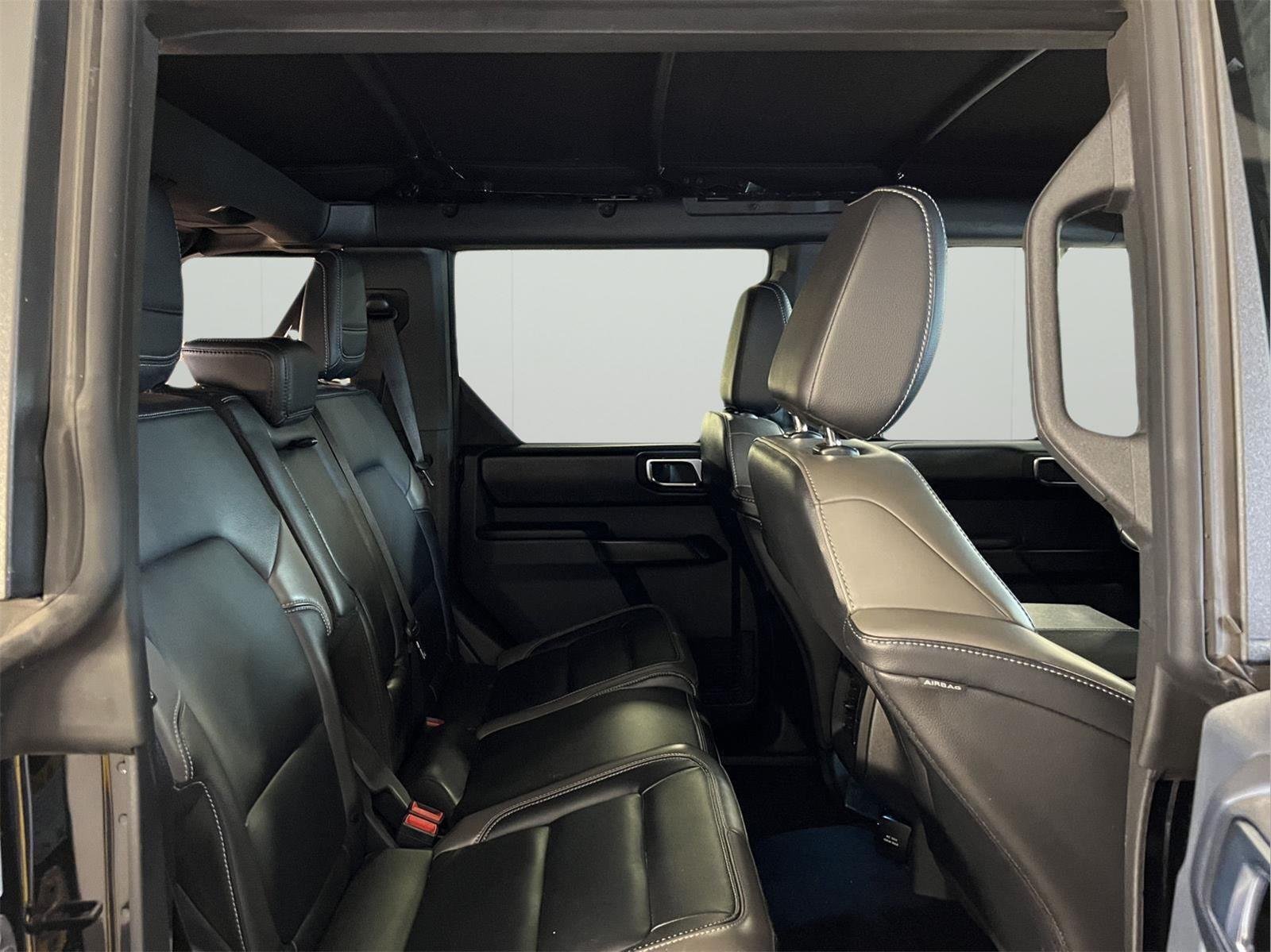 Used 2025 Shadow Black Ford Outer Banks image 15