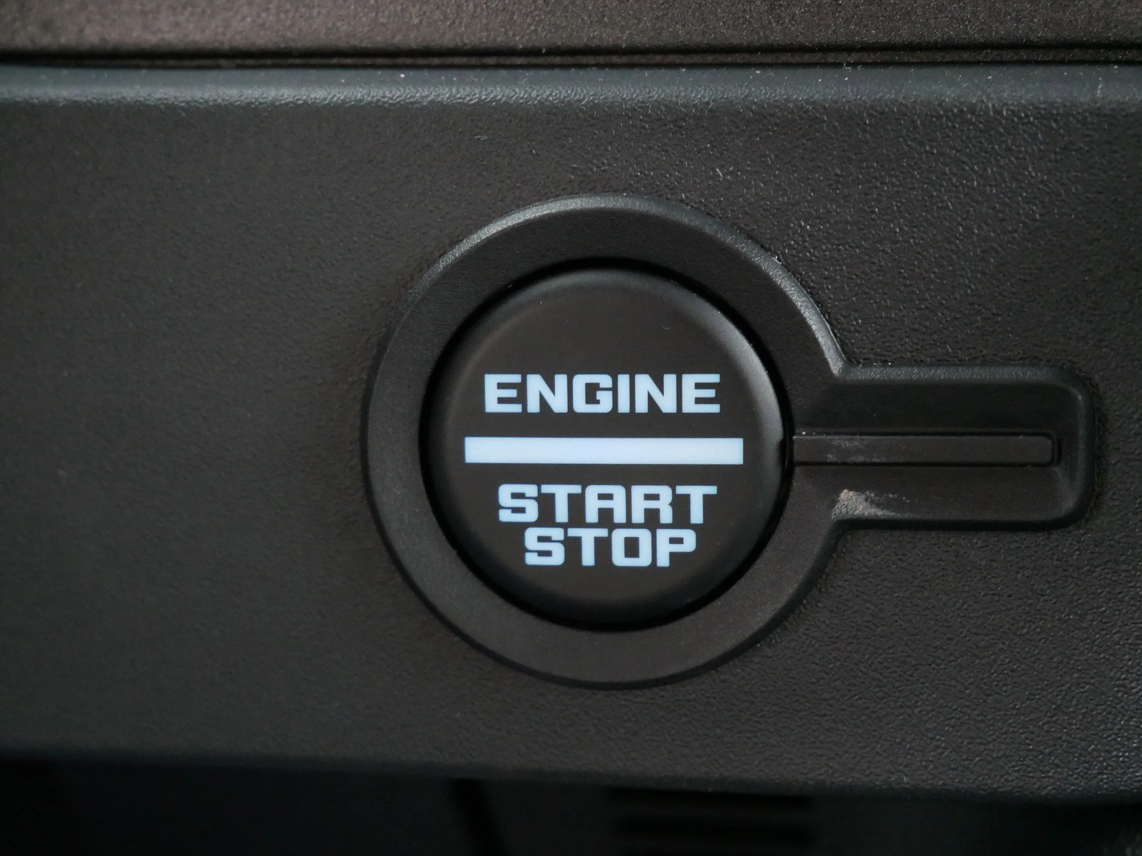 New 2025 Azure Gray Metallic Ford Base image 31
