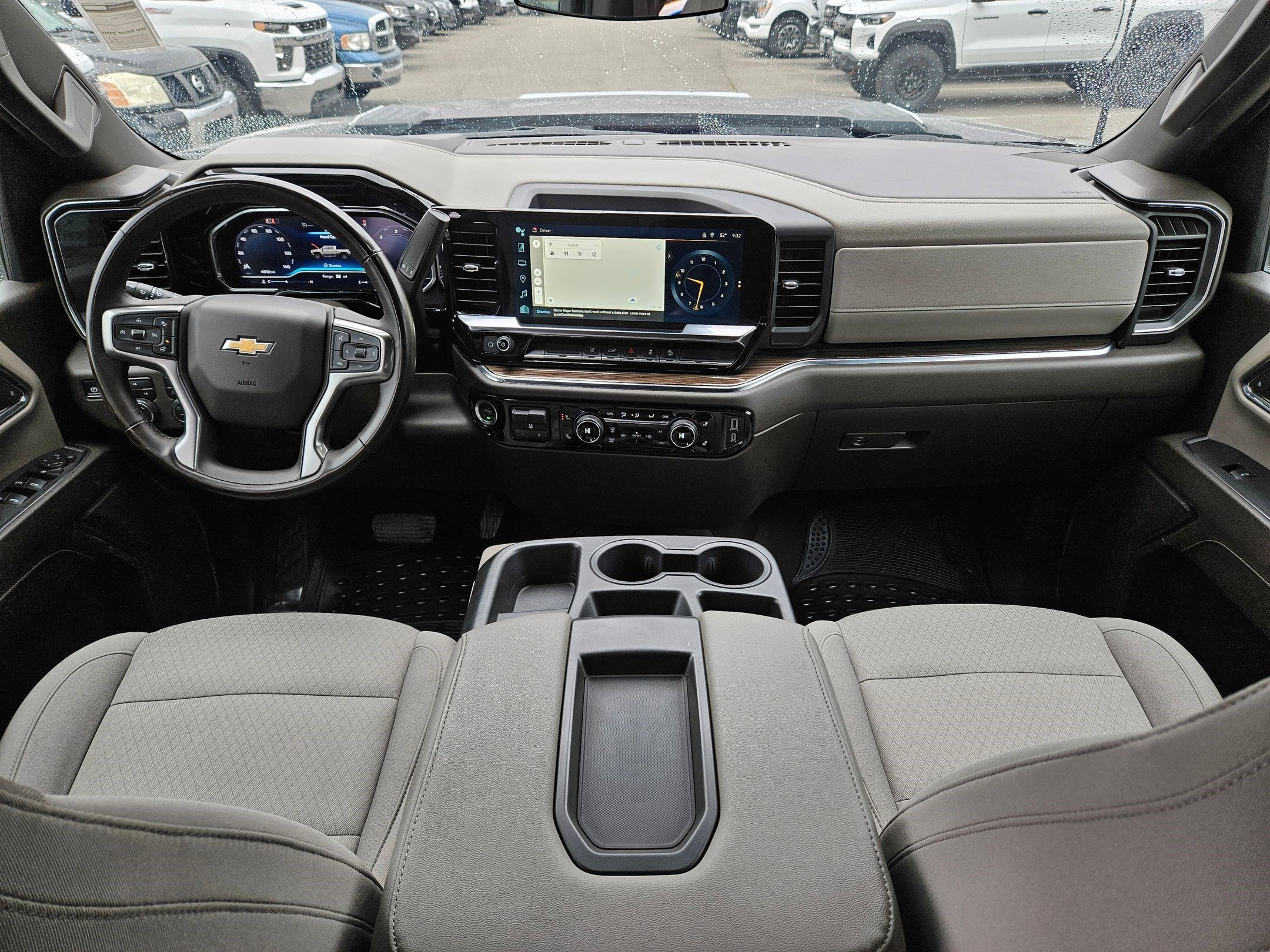 Used 2024 Auburn Metallic Chevrolet LT image 28
