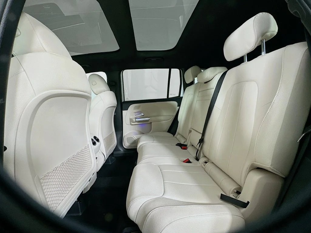 Used 2026 White Mercedes-Benz GLB 250 image 24