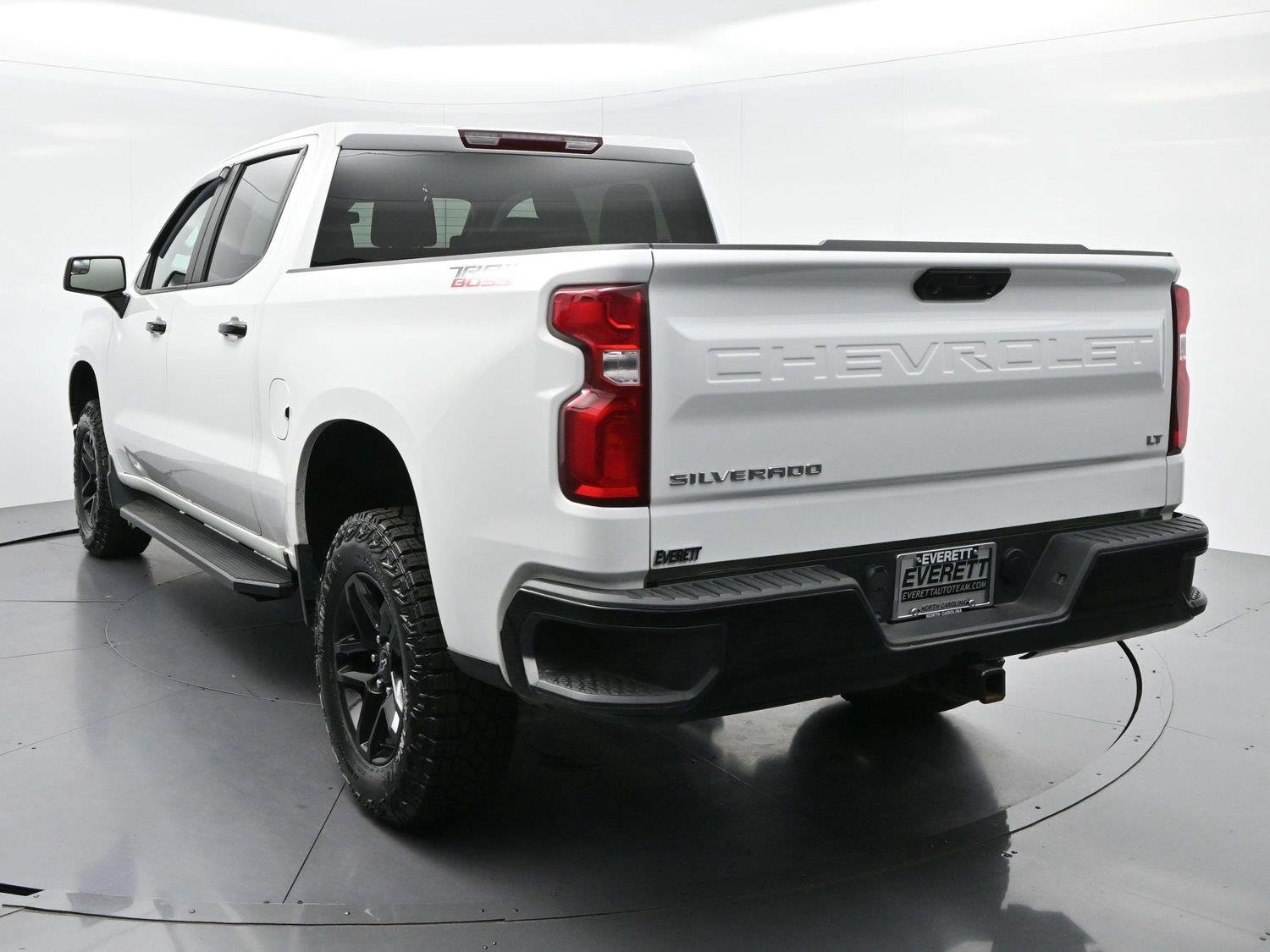 Used 2024 Summit White Chevrolet LT Trail Boss image 6