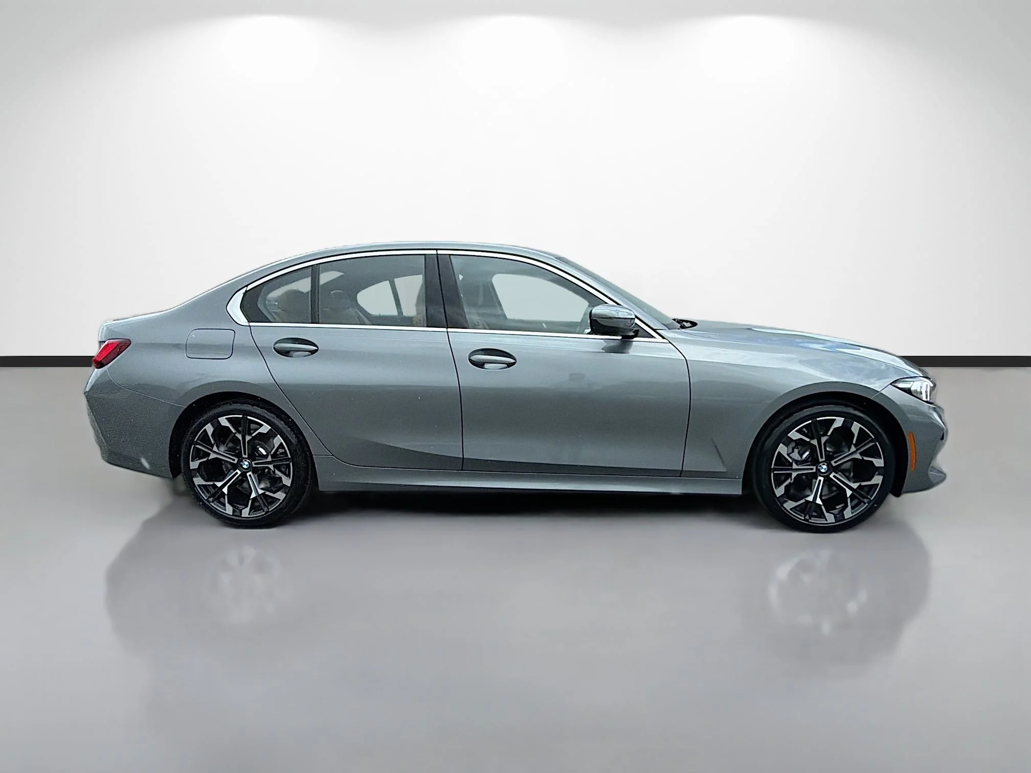 New 2026 Skyscraper Grey Metallic BMW 330i image 2