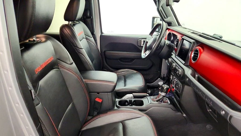 Used 2020 Billet Silver Metallic Clearcoat Jeep Rubicon 4x4 image 28