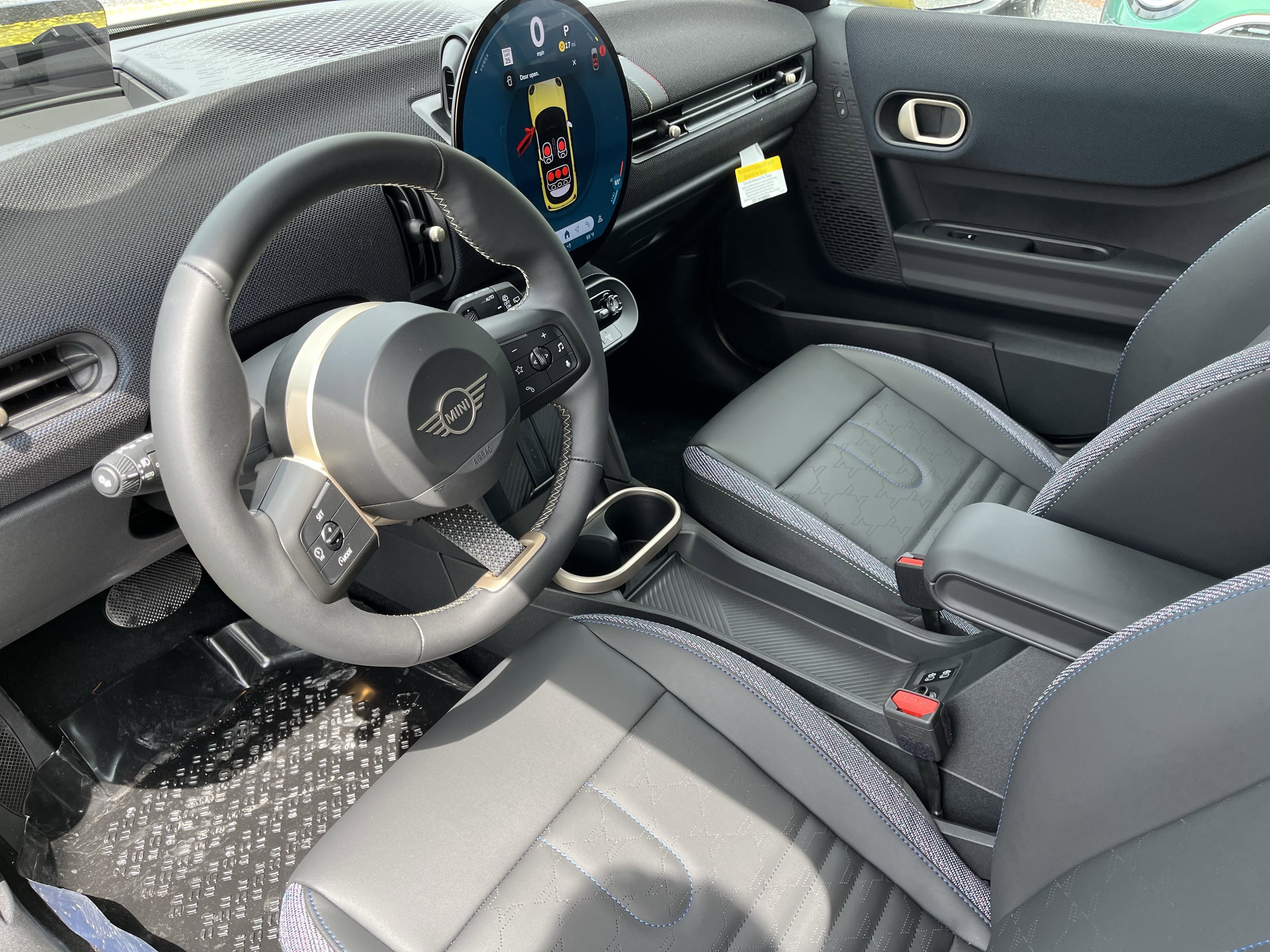 2025 MINI Hardtop 4 Door S - Photo 11