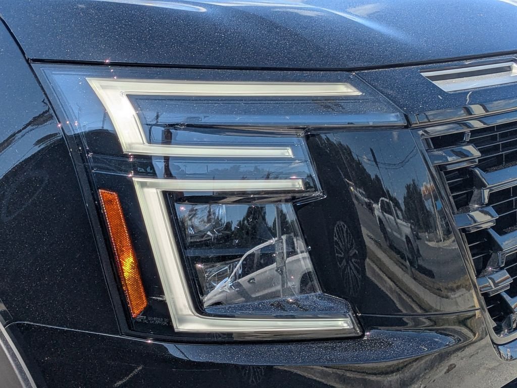 2025 Nissan Armada PRO-4X - Photo 8