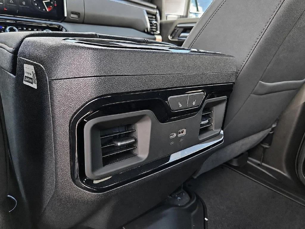 2026 GMC Sierra 2500HD AT4 - Photo 10